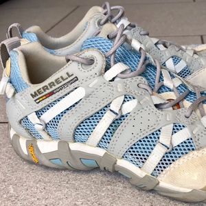 Merrell Continuum Sneakers